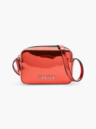 Calvin Klein Táskák & Kiegészítők HU985765 | Calvin Klein Bőr Női Crossbody Táska Metal Piros